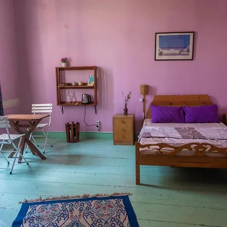 Lotus Garden Hostel Izmir