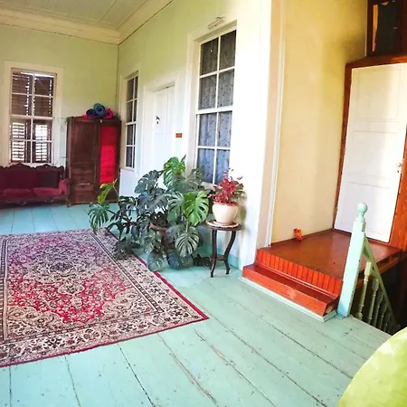 Lotus Garden Hostel *