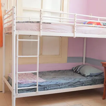 Lotus Garden Hostel *