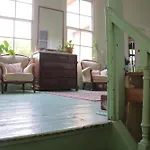 ホステル ロータス ガーデン