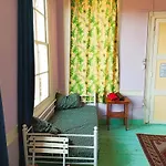 Hostel Lotus Garden