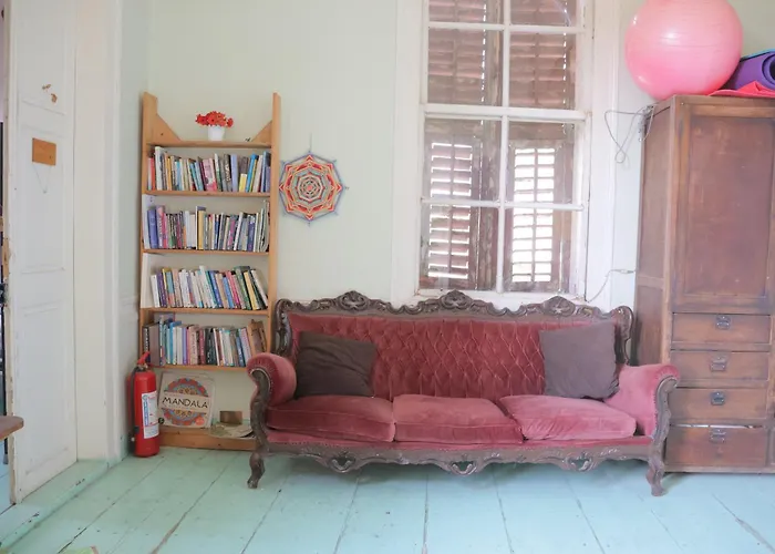 Lotus Garden * Σμύρνη