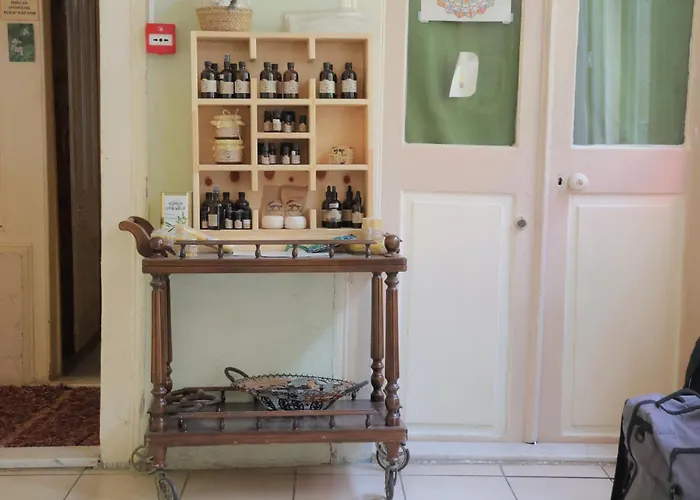 Lotus Garden * Σμύρνη