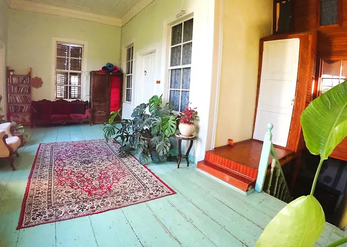 Lotus Garden Hostel *