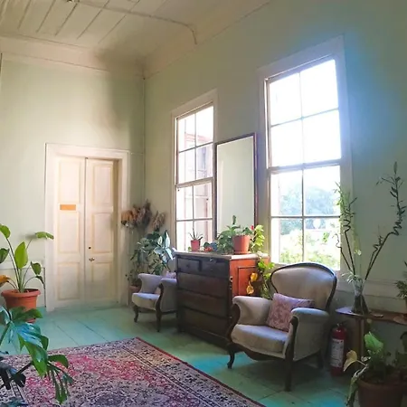 Hostel Lotus Garden